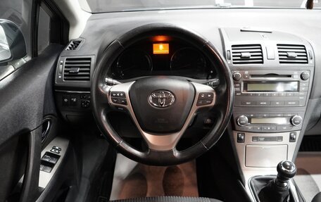 Toyota Avensis III рестайлинг, 2009 год, 1 950 000 рублей, 10 фотография