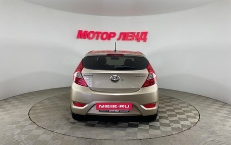 Hyundai Solaris II рестайлинг, 2013 год, 750 000 рублей, 5 фотография