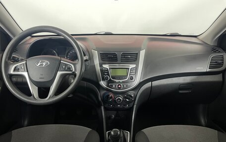 Hyundai Solaris II рестайлинг, 2013 год, 750 000 рублей, 15 фотография
