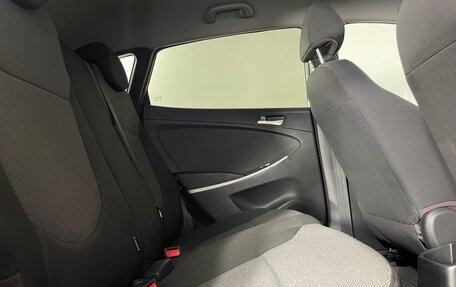 Hyundai Solaris II рестайлинг, 2013 год, 750 000 рублей, 20 фотография