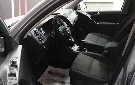 Volkswagen Tiguan I, 2012 год, 1 449 000 рублей, 12 фотография