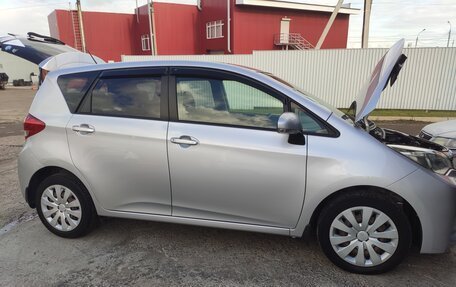 Toyota Ractis II, 2011 год, 845 000 рублей, 4 фотография