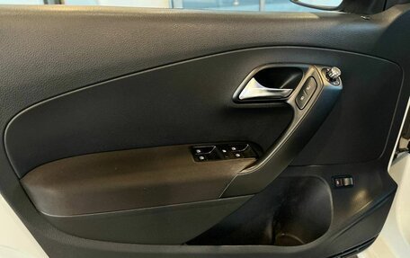 Volkswagen Polo VI (EU Market), 2014 год, 590 000 рублей, 20 фотография