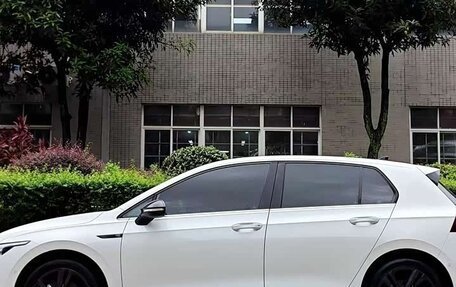 Volkswagen Golf VIII, 2023 год, 2 278 773 рублей, 3 фотография