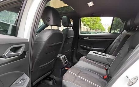 Volkswagen Golf VIII, 2023 год, 2 278 773 рублей, 7 фотография