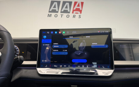 Volkswagen Teramont, 2025 год, 6 650 000 рублей, 16 фотография