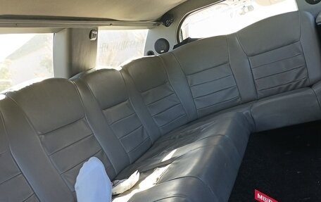 Lincoln Town Car III рестайлинг, 2000 год, 400 000 рублей, 3 фотография