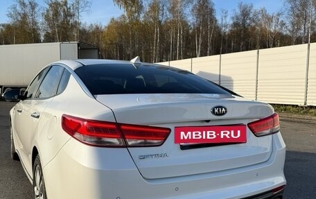 KIA Optima IV, 2016 год, 1 650 000 рублей, 10 фотография