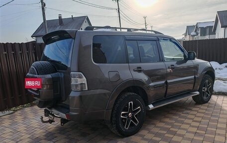 Mitsubishi Pajero IV, 2011 год, 1 700 000 рублей, 6 фотография