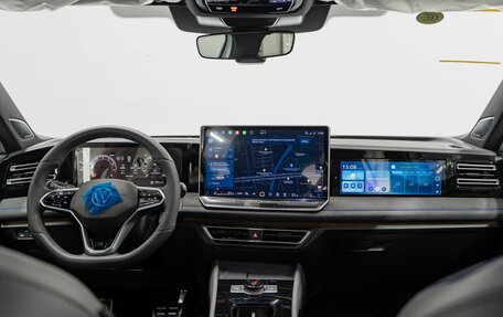 Volkswagen Tiguan, 2025 год, 5 490 000 рублей, 15 фотография