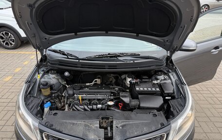 KIA Rio III рестайлинг, 2013 год, 895 000 рублей, 20 фотография