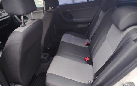 Skoda Fabia II, 2011 год, 369 000 рублей, 10 фотография