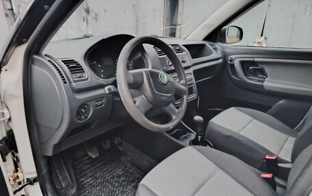 Skoda Fabia II, 2011 год, 369 000 рублей, 9 фотография