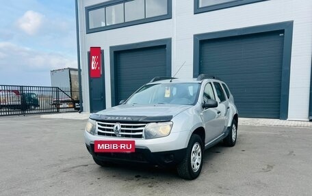 Renault Duster I рестайлинг, 2012 год, 1 049 000 рублей, 2 фотография