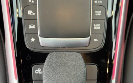 Mercedes-Benz GLB AMG, 2022 год, 6 000 000 рублей, 19 фотография