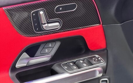 Mercedes-Benz GLB AMG, 2022 год, 6 000 000 рублей, 23 фотография