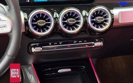 Mercedes-Benz GLB AMG, 2022 год, 6 000 000 рублей, 18 фотография