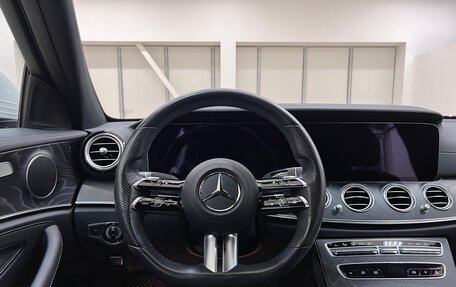 Mercedes-Benz E-Класс, 2020 год, 5 180 000 рублей, 12 фотография