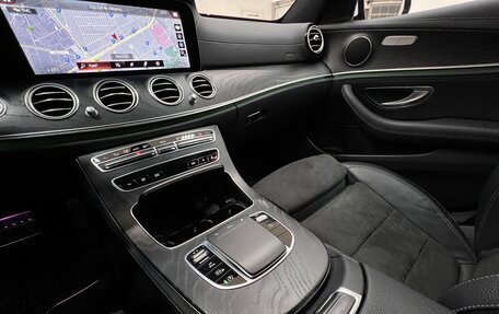 Mercedes-Benz E-Класс, 2020 год, 5 180 000 рублей, 24 фотография