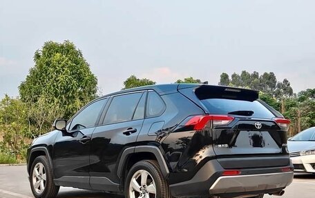 Toyota RAV4, 2021 год, 2 021 273 рублей, 5 фотография