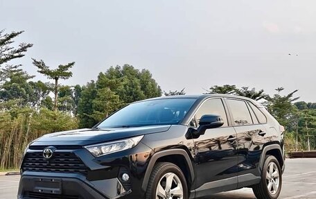 Toyota RAV4, 2021 год, 2 021 273 рублей, 3 фотография