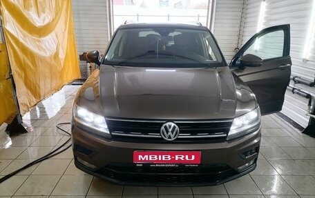 Volkswagen Tiguan II, 2020 год, 2 030 000 рублей, 1 фотография