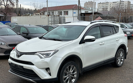 Toyota RAV4, 2017 год, 2 490 000 рублей, 1 фотография