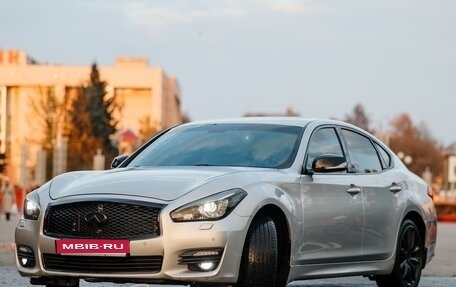 Infiniti Q70 I, 2016 год, 2 550 000 рублей, 1 фотография
