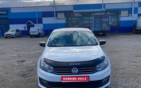 Volkswagen Polo VI (EU Market), 2017 год, 700 000 рублей, 1 фотография