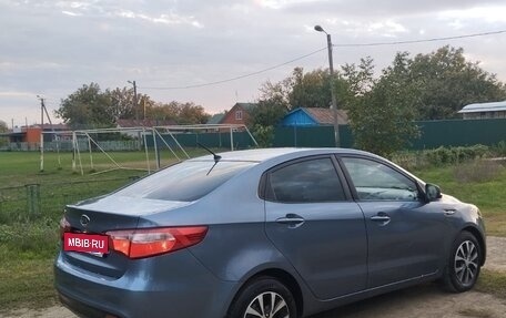 KIA Rio III рестайлинг, 2012 год, 700 000 рублей, 3 фотография