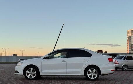 Volkswagen Jetta VI, 2012 год, 870 000 рублей, 5 фотография