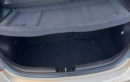 Hyundai Solaris II рестайлинг, 2011 год, 620 000 рублей, 13 фотография