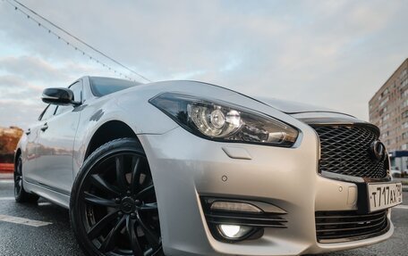 Infiniti Q70 I, 2016 год, 2 550 000 рублей, 13 фотография
