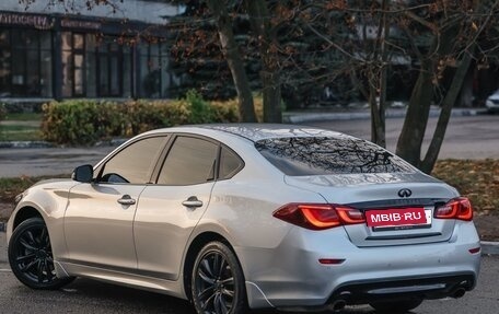 Infiniti Q70 I, 2016 год, 2 550 000 рублей, 7 фотография