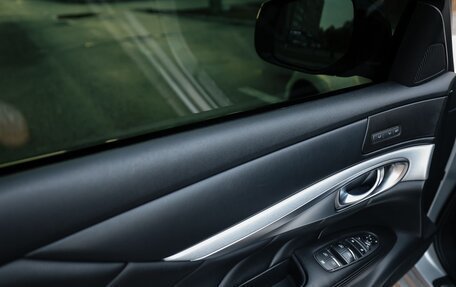 Infiniti Q70 I, 2016 год, 2 550 000 рублей, 17 фотография