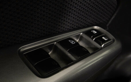 Subaru Forester, 2011 год, 999 000 рублей, 27 фотография