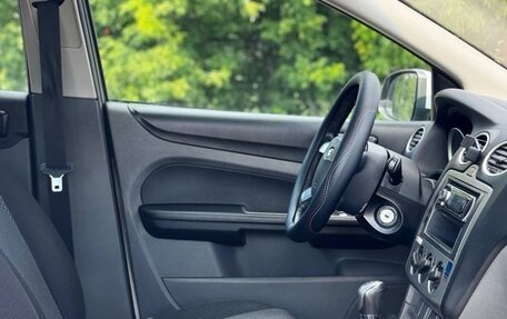 Ford Focus II рестайлинг, 2010 год, 12 фотография