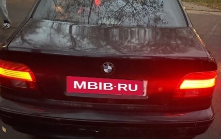 BMW 5 серия, 2003 год, 520 000 рублей, 4 фотография