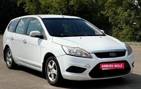 Ford Focus II рестайлинг, 2010 год, 4 фотография