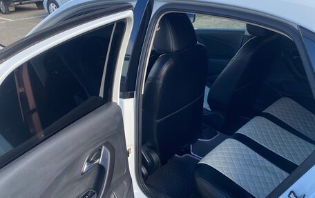 Volkswagen Polo VI (EU Market), 2017 год, 700 000 рублей, 14 фотография