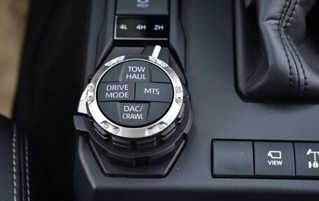 Toyota 4Runner, 2025 год, 12 490 000 рублей, 9 фотография