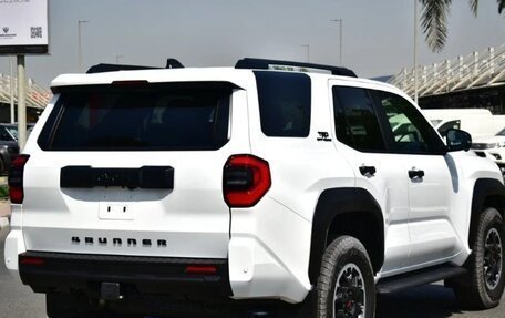 Toyota 4Runner, 2025 год, 12 490 000 рублей, 7 фотография
