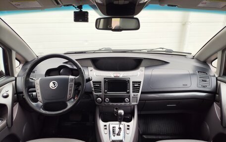 SsangYong Stavic, 2014 год, 1 399 000 рублей, 11 фотография