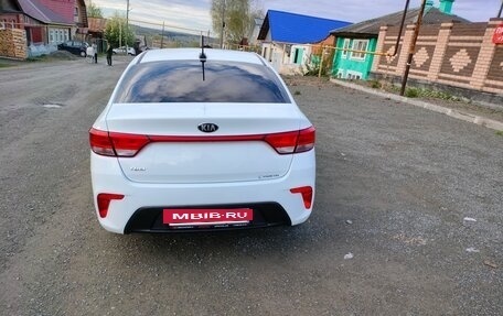 KIA Rio IV, 2018 год, 1 530 000 рублей, 8 фотография