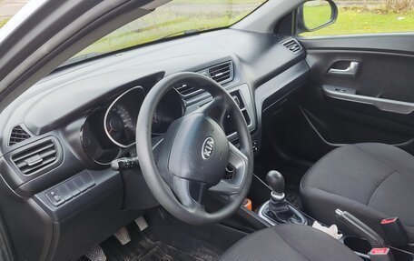 KIA Rio III рестайлинг, 2014 год, 700 000 рублей, 2 фотография