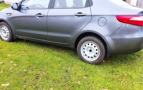 KIA Rio III рестайлинг, 2014 год, 700 000 рублей, 22 фотография