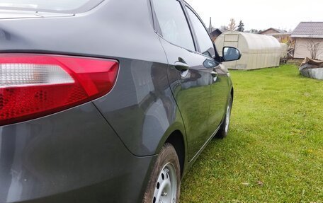 KIA Rio III рестайлинг, 2014 год, 700 000 рублей, 29 фотография