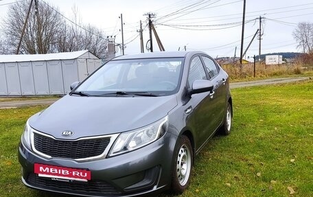 KIA Rio III рестайлинг, 2014 год, 700 000 рублей, 23 фотография