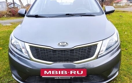KIA Rio III рестайлинг, 2014 год, 700 000 рублей, 24 фотография