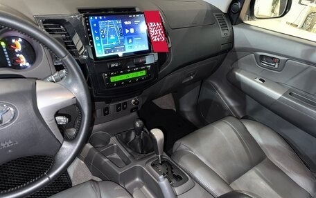 Toyota Hilux VII, 2012 год, 2 390 000 рублей, 15 фотография